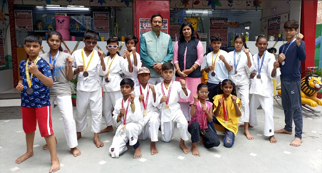 Students of a Karate Competition